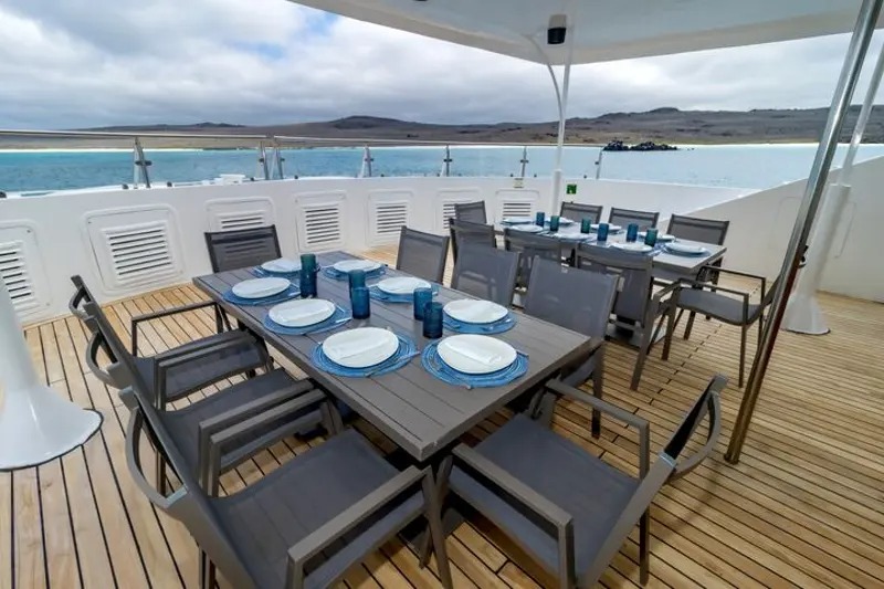 Classic Galapagos: Southern Islands (Grand Queen Beatriz)